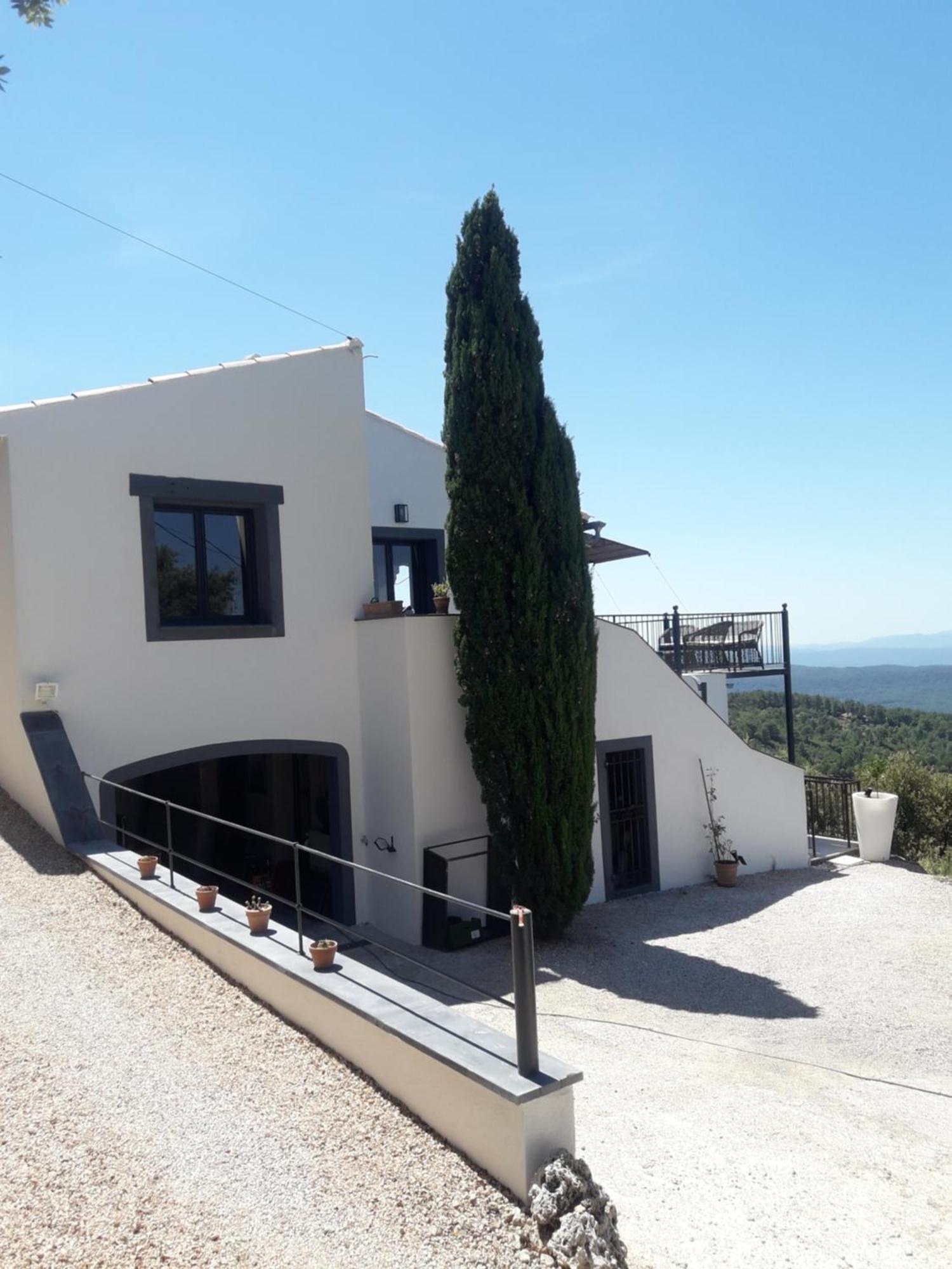 Le Mas Dei Rigaou Bed and Breakfast Tourtour Esterno foto