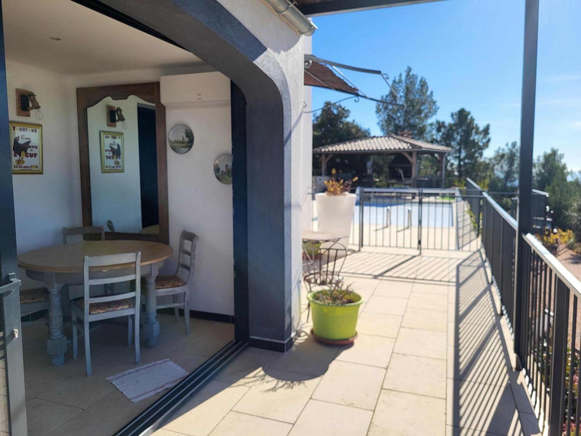 Le Mas Dei Rigaou Bed and Breakfast Tourtour Esterno foto