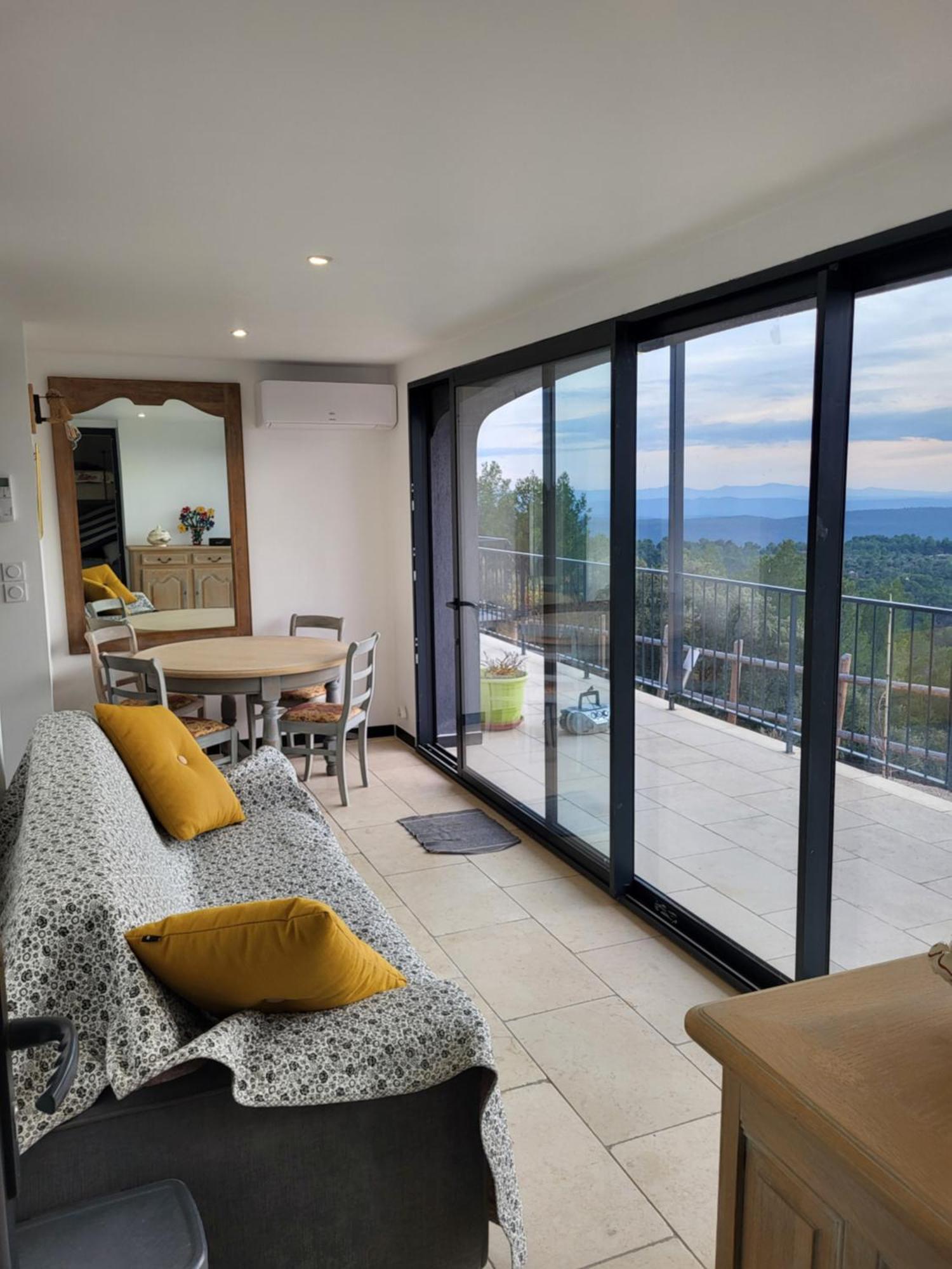Le Mas Dei Rigaou Bed and Breakfast Tourtour Esterno foto