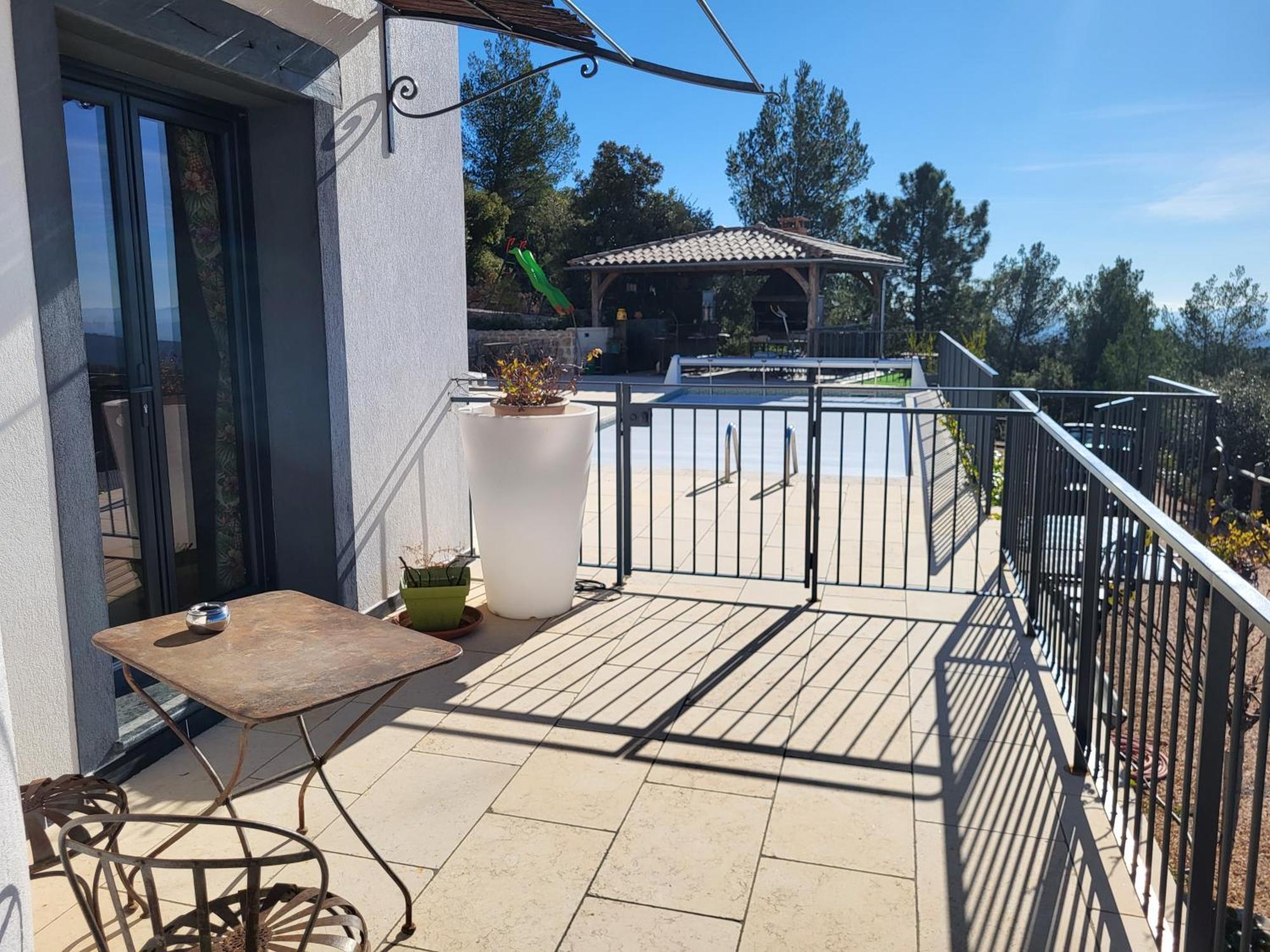 Le Mas Dei Rigaou Bed and Breakfast Tourtour Esterno foto